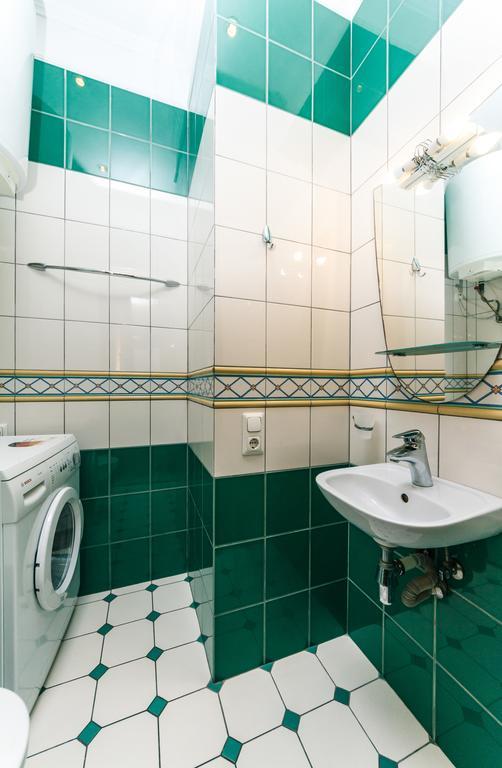 Apartament On Independence Square キエフ エクステリア 写真